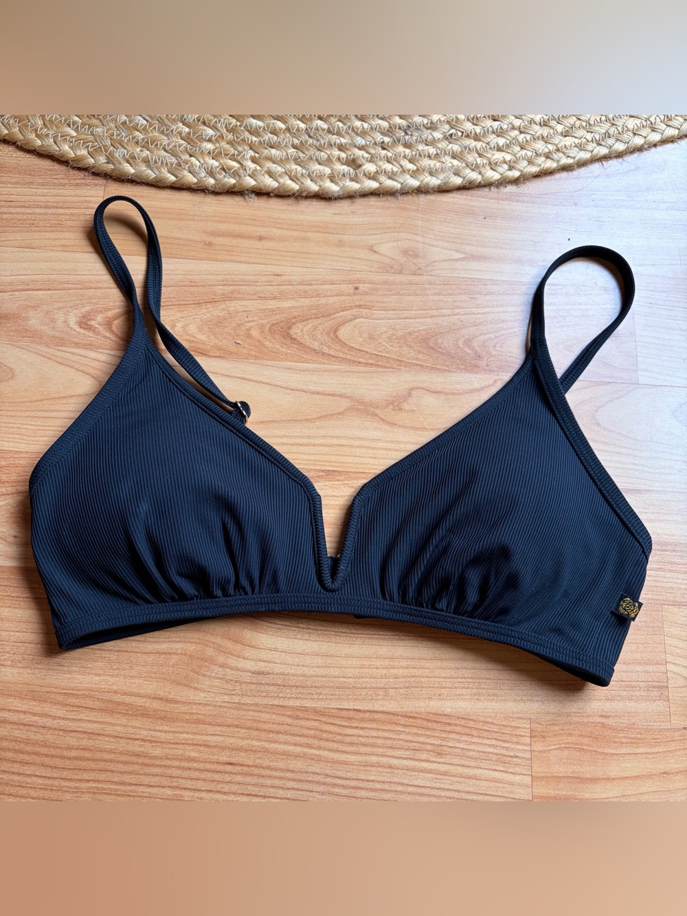 La Vie en Rose bikini top